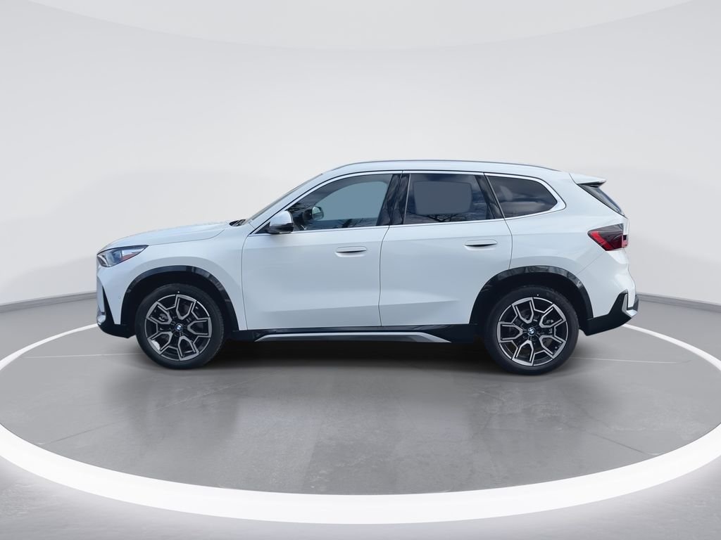 Used 2026 Alpine White BMW xDrive28i image 5