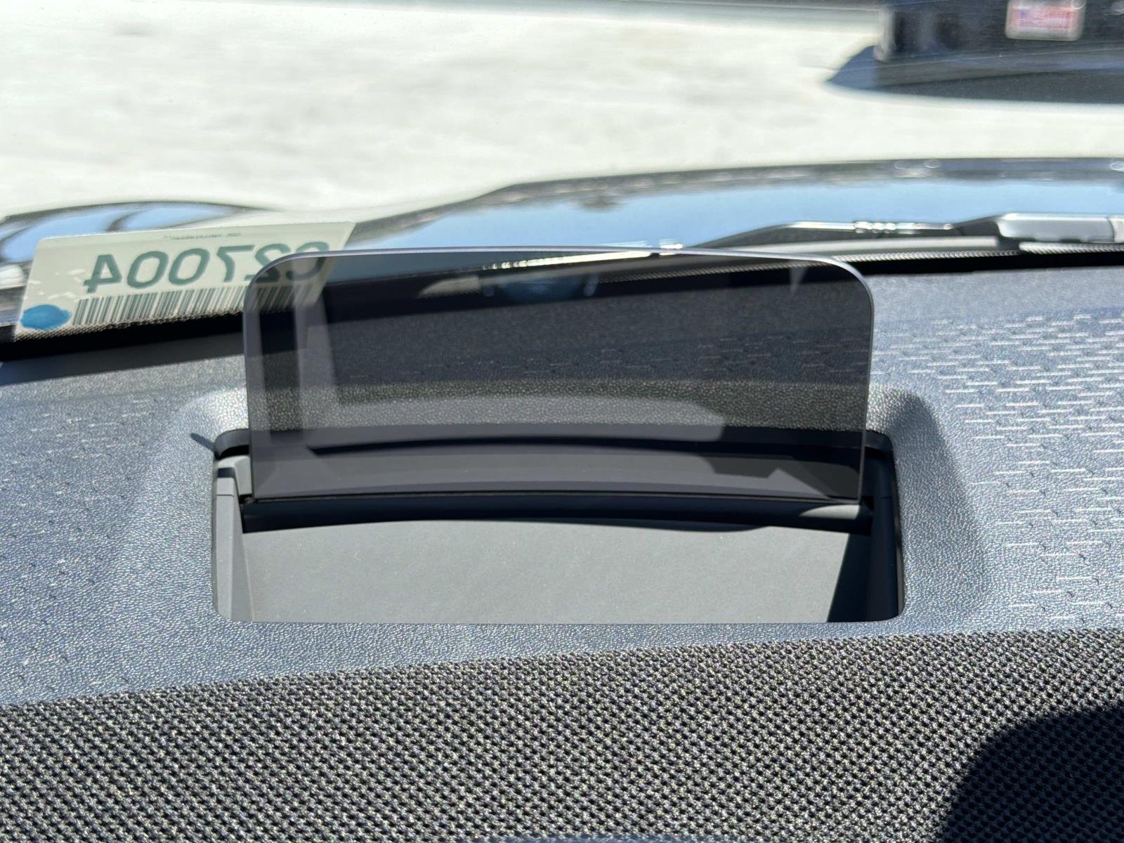 New 2027 0C4R Midnight Black II Metallic MINI Signature Plus image 19