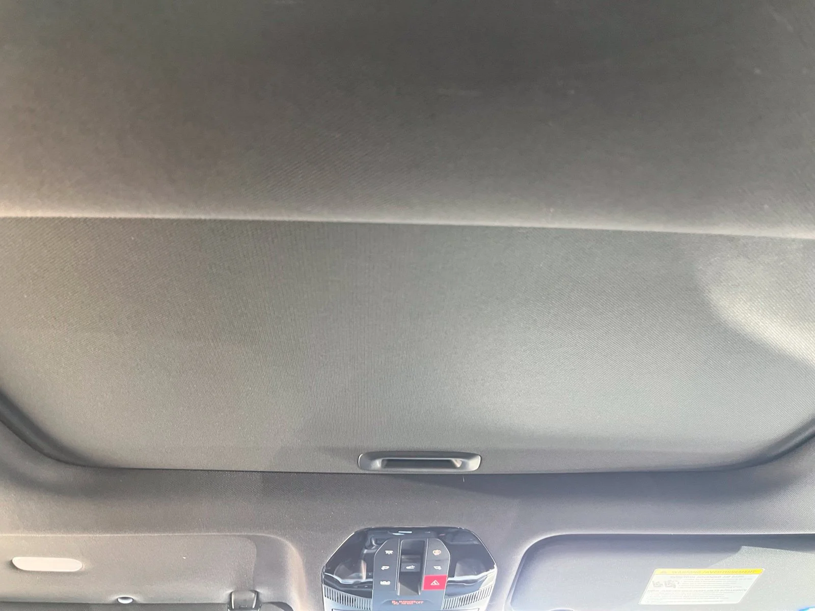 New 2027 White Kia S image 24