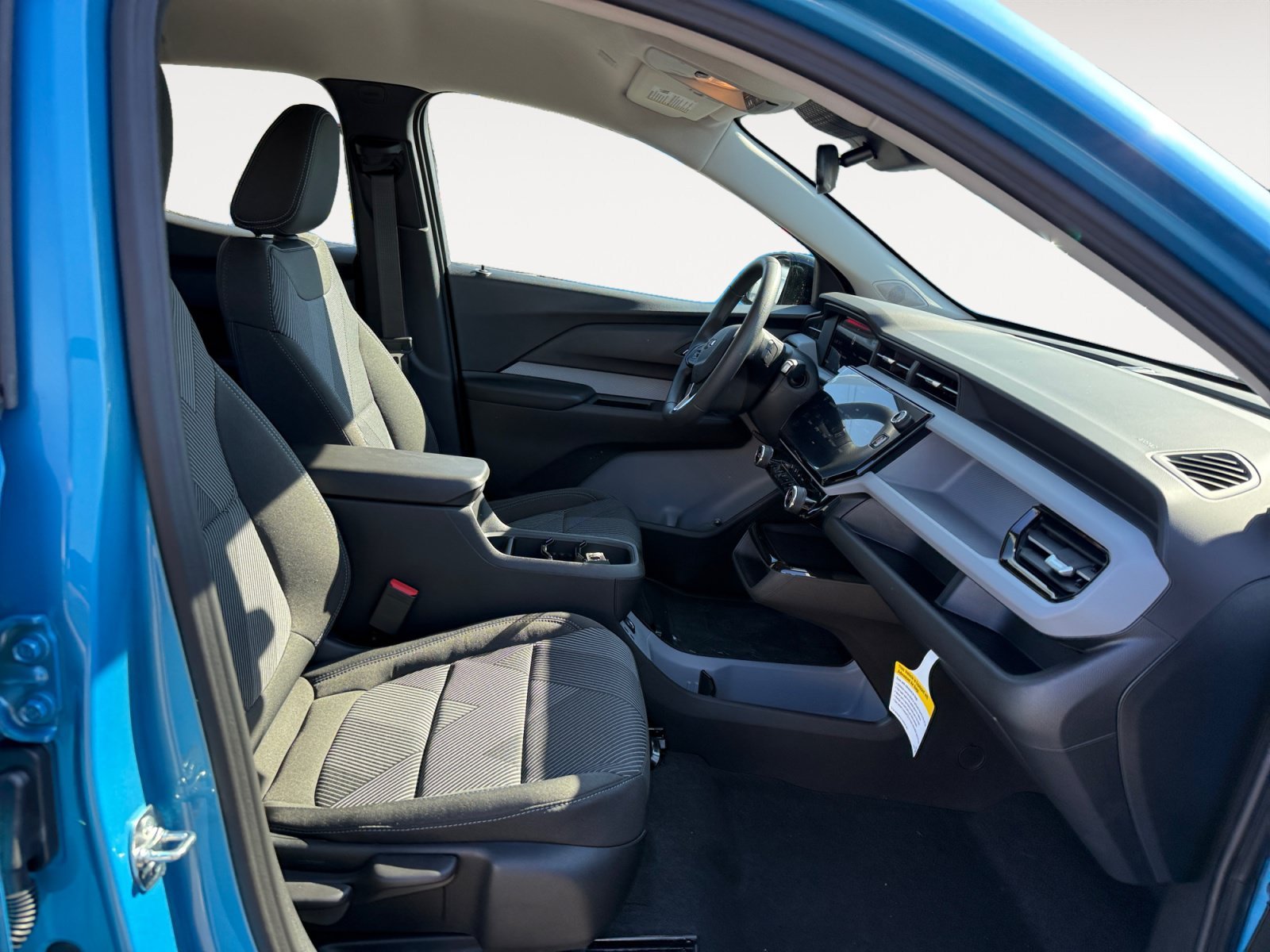 2027 Chevrolet Bolt LT - Photo 19