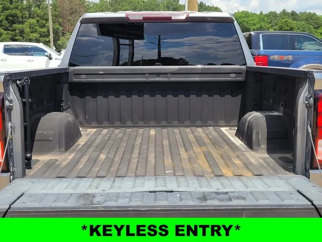Used 2021 Gray GMC Elevation image 9