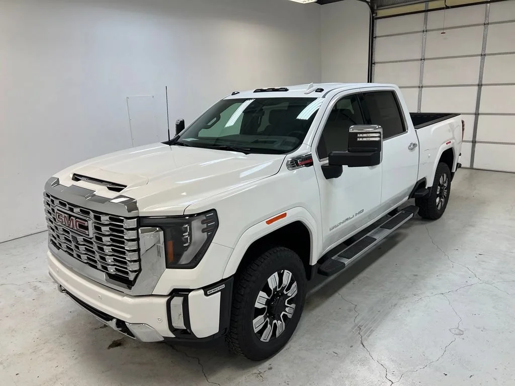 New 2026 Summit White GMC Denali image 5