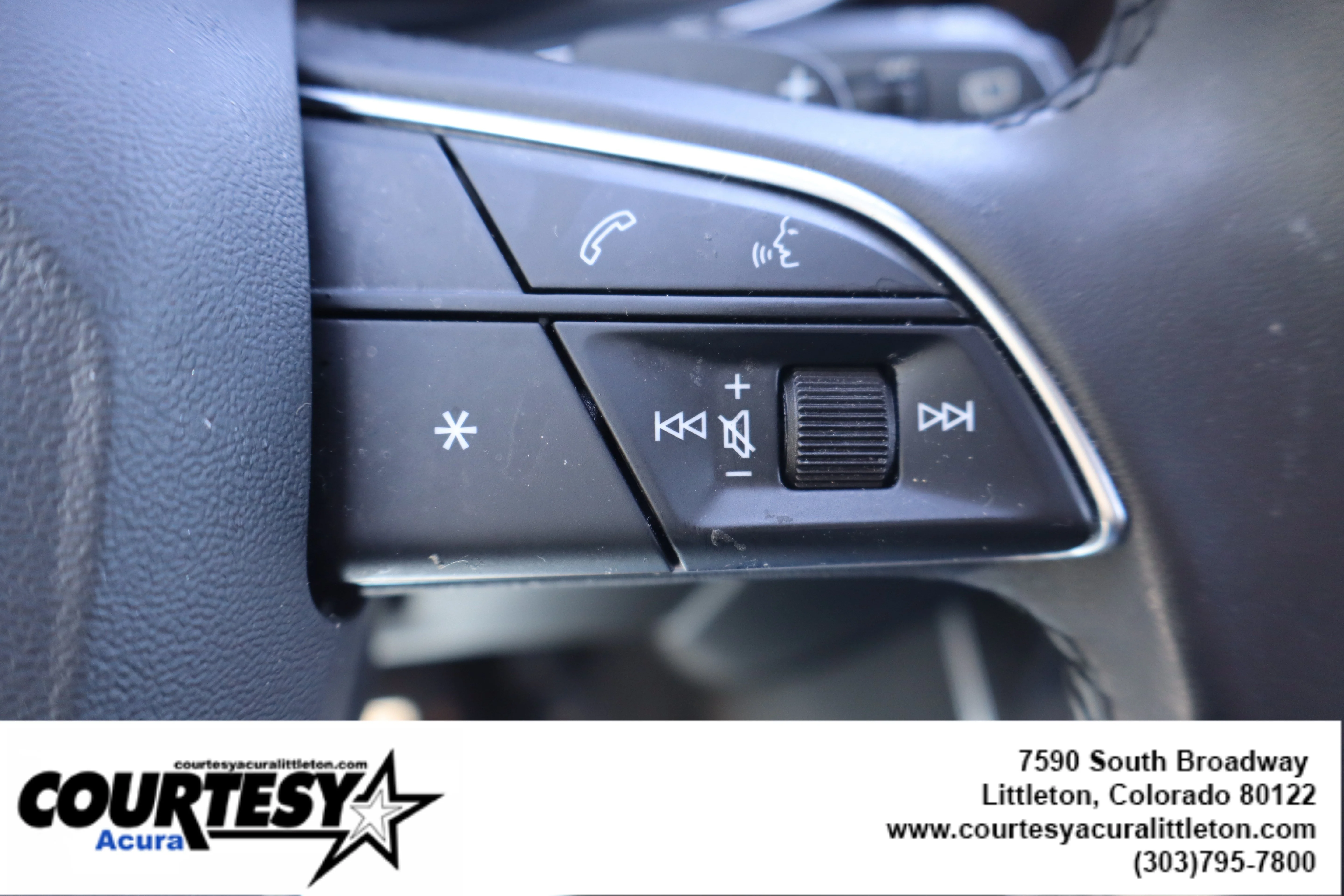 Used 2022 Silver Audi Premium image 12