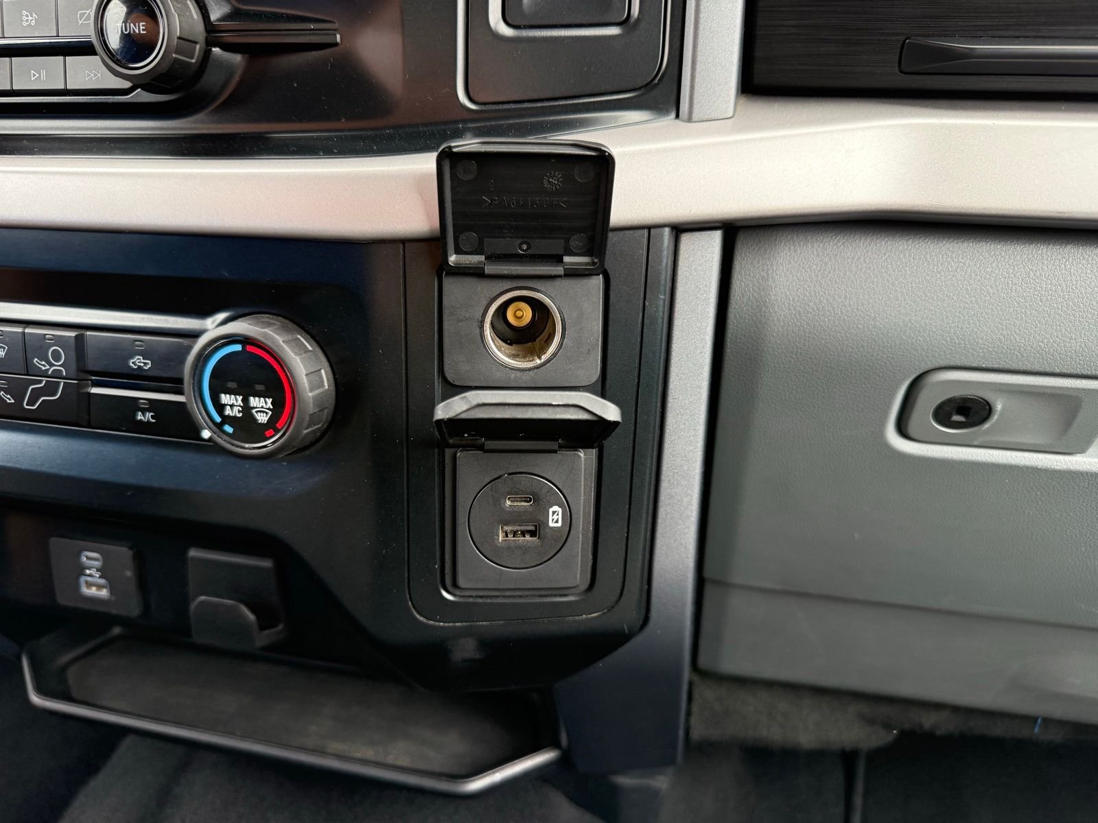 2023 Ford F-150 XLT - Photo 24