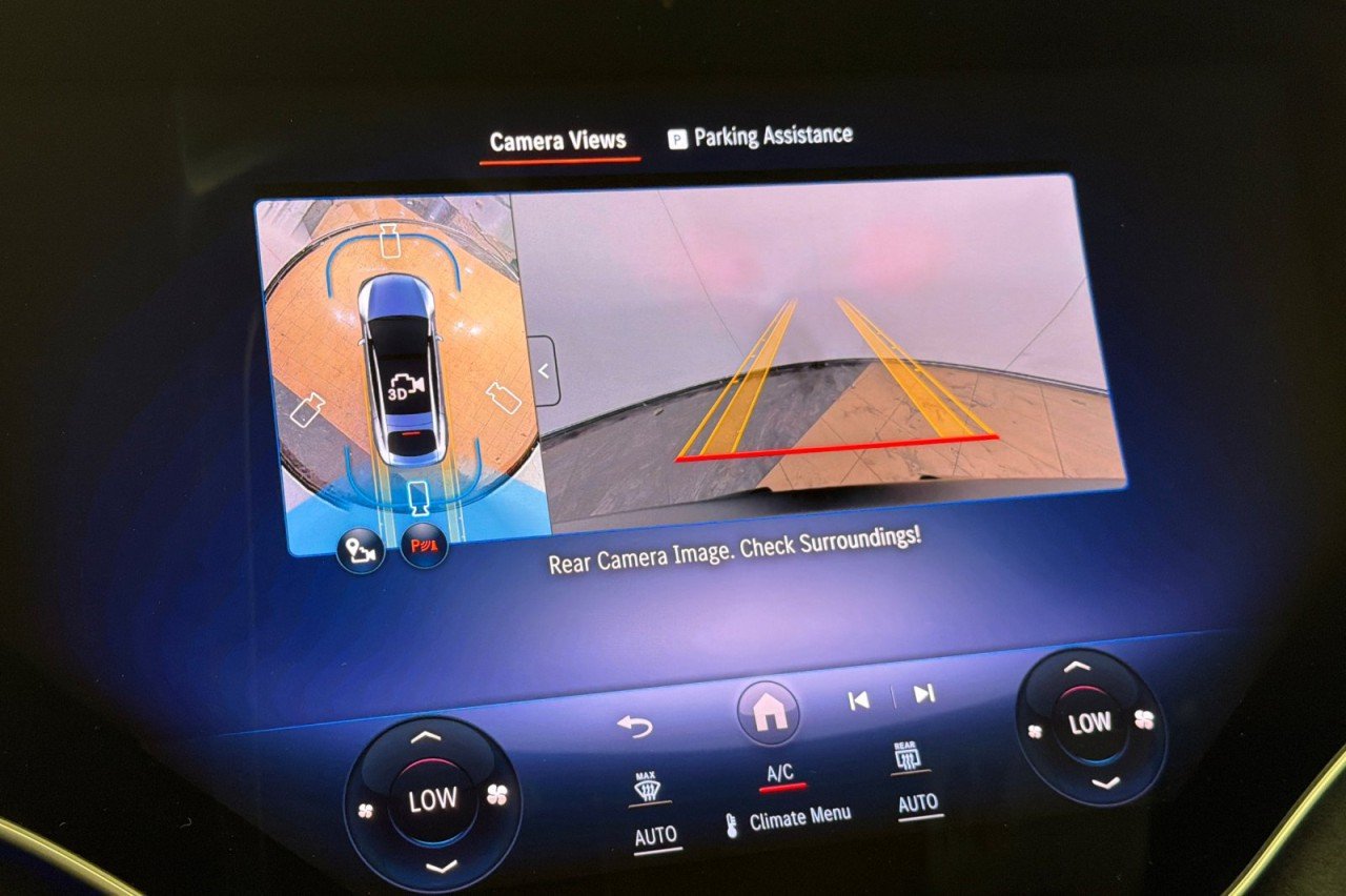 Certified Used 2025 MANUFAKTUR Graphite Grey Magno Mercedes-Benz AMG® EQS image 18