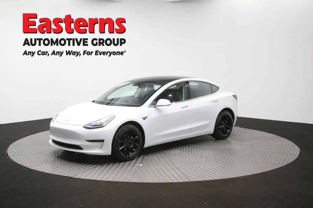 Used 2019 White Tesla Standard Range Plus image 52