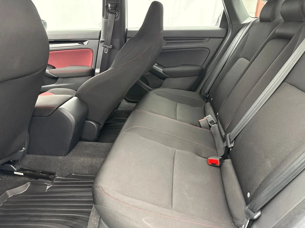 Used 2024 White Honda Base image 13