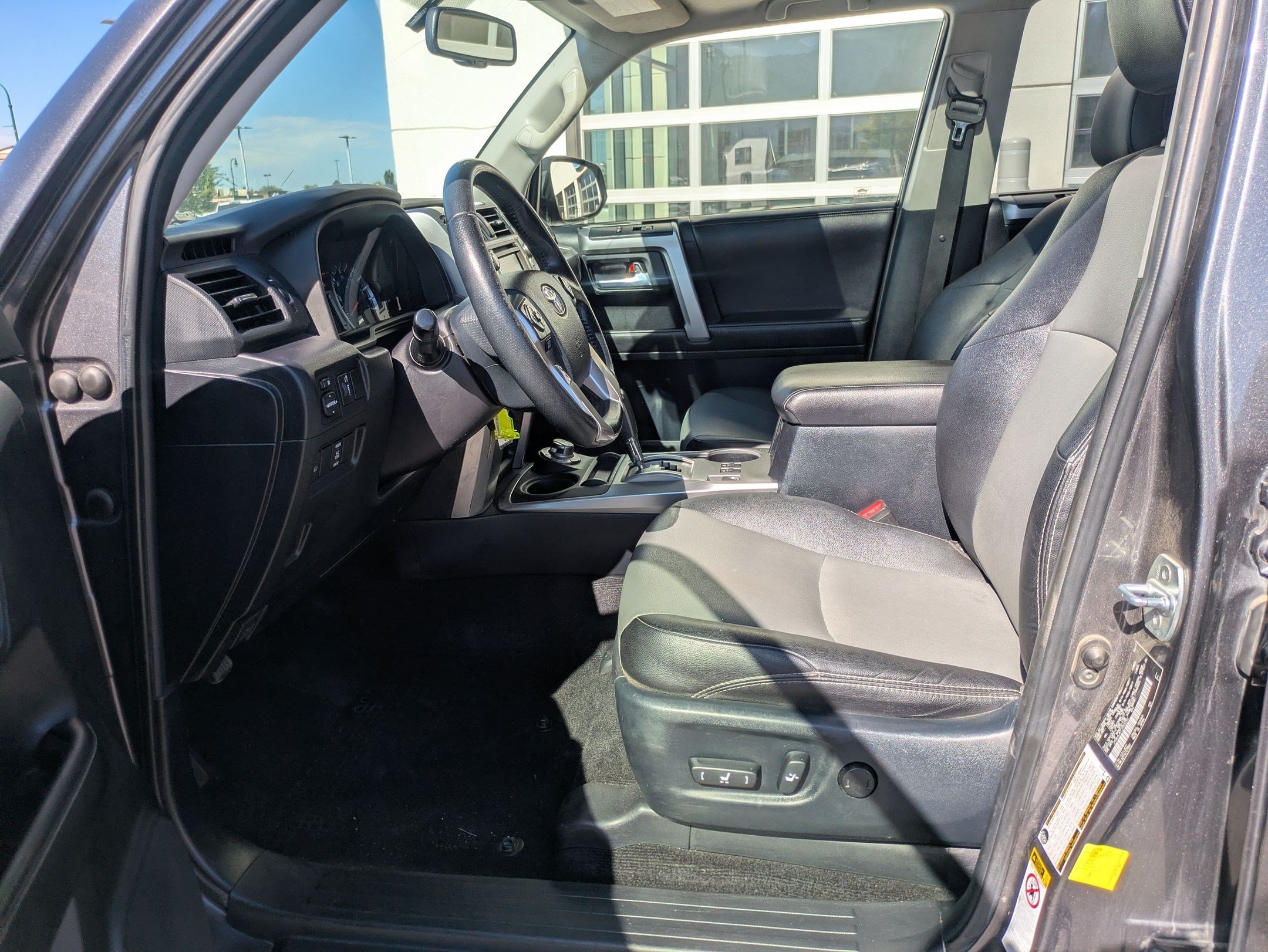 Used 2018 Magnetic Gray Metallic Toyota SR5 image 15