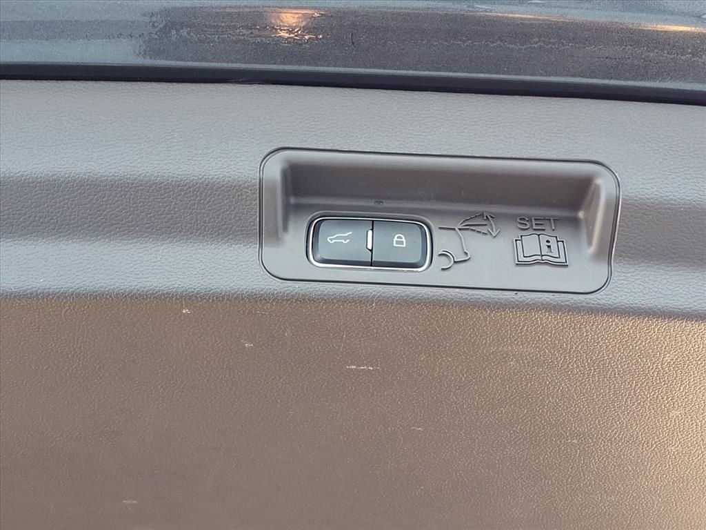 2020 FORD EXPLORER - Image 30