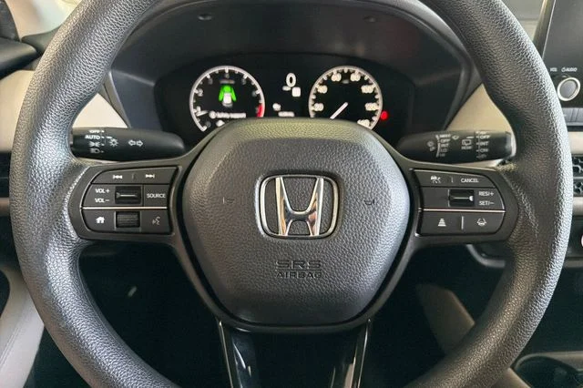Certified Used 2025 Nordic Forest Pearl Honda LX image 29