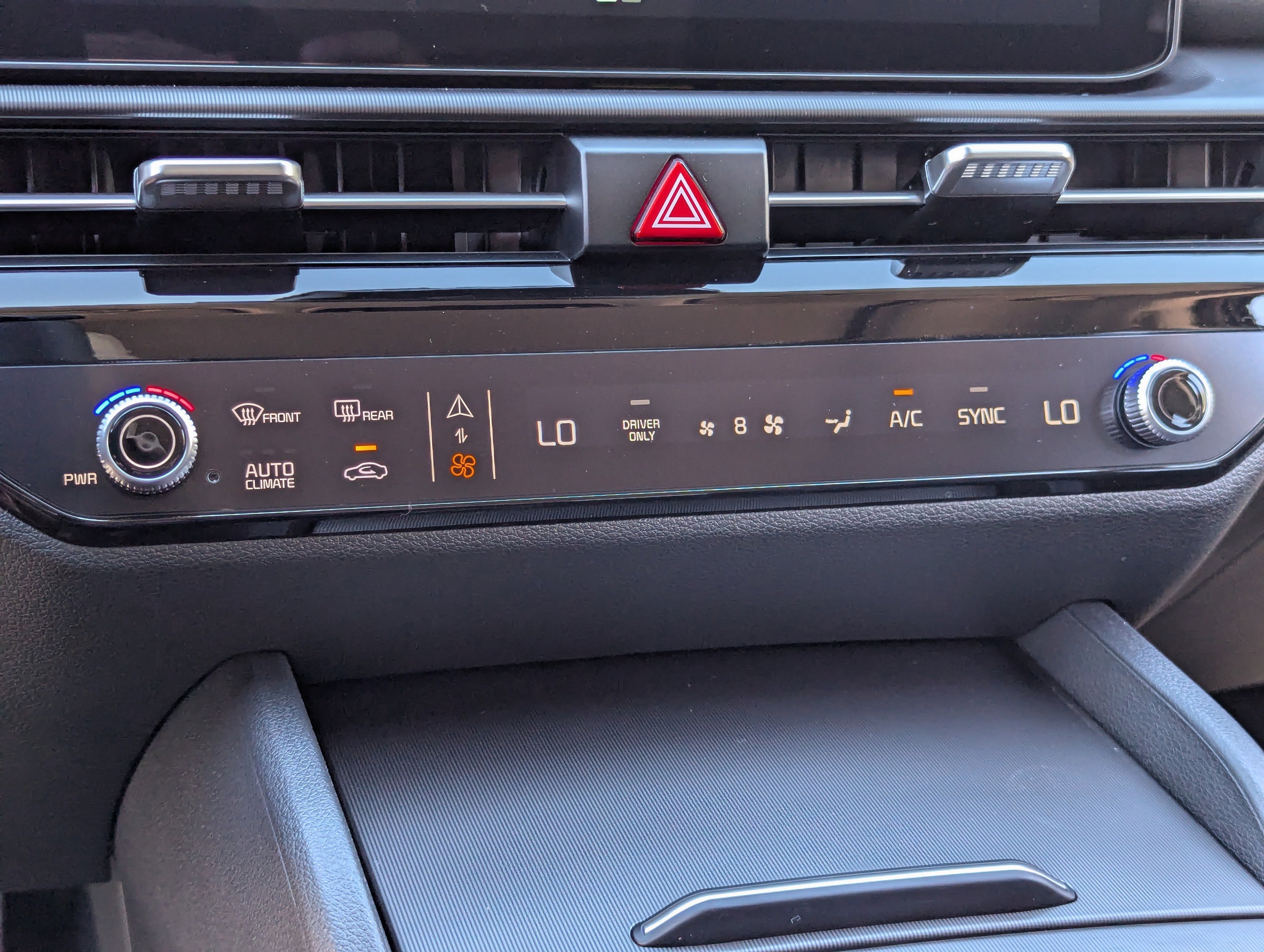 New 2026 Fusion Black Kia EX image 26
