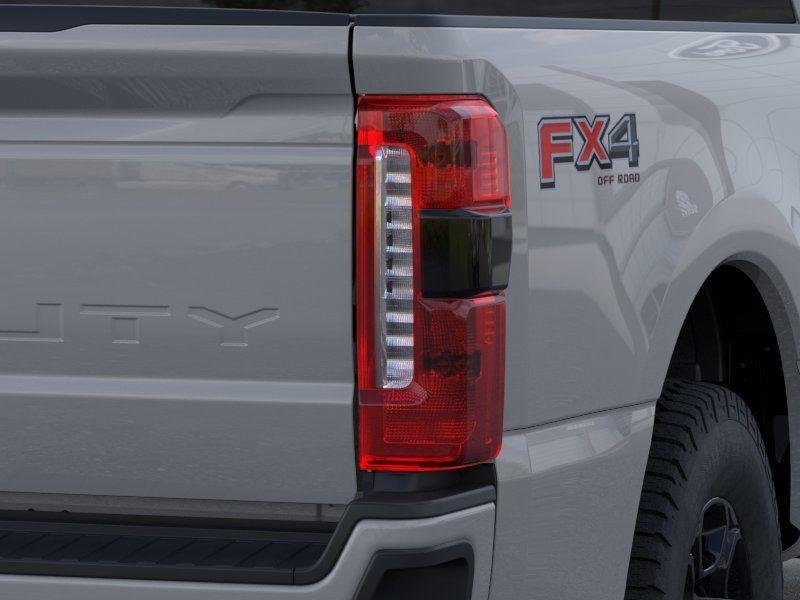 New 2026 Avalanche Gray Ford XL image 12