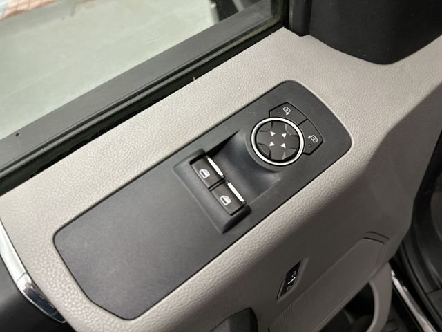 Used 2017 Black Ford XLT image 17