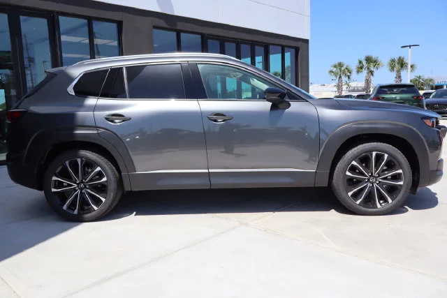 2026 Mazda CX-50 Premium Plus - Photo 2