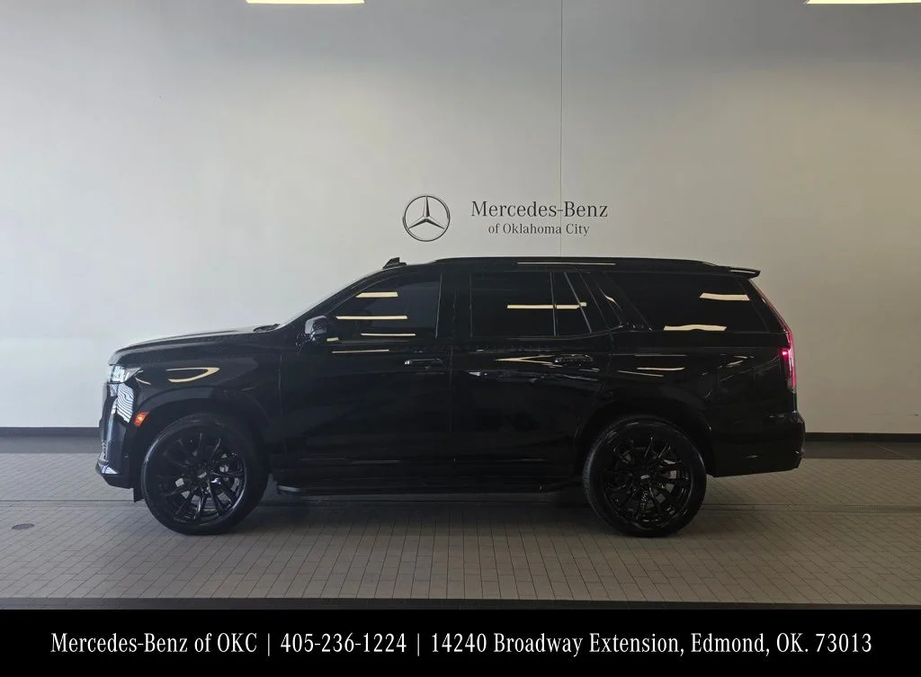 Used 2021 Black Cadillac Premium Luxury image 4