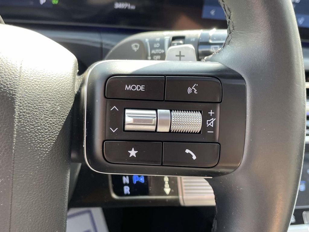 Certified Used 2025 Gray Hyundai Limited image 23