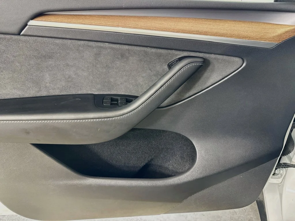 Used 2024 White Tesla Long Range image 18