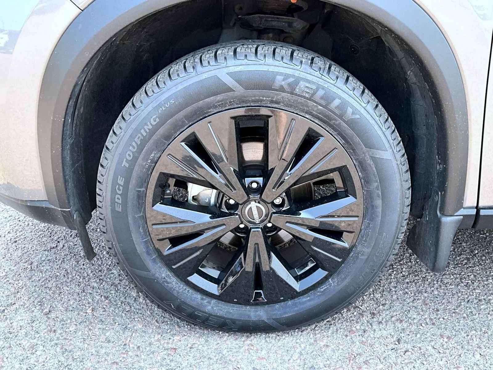 Used 2023 Gray Nissan SV image 22