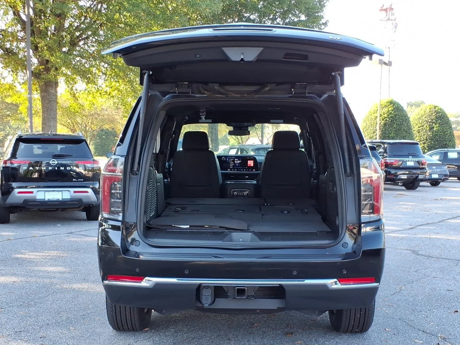 Used 2025 Black Chevrolet LT image 25