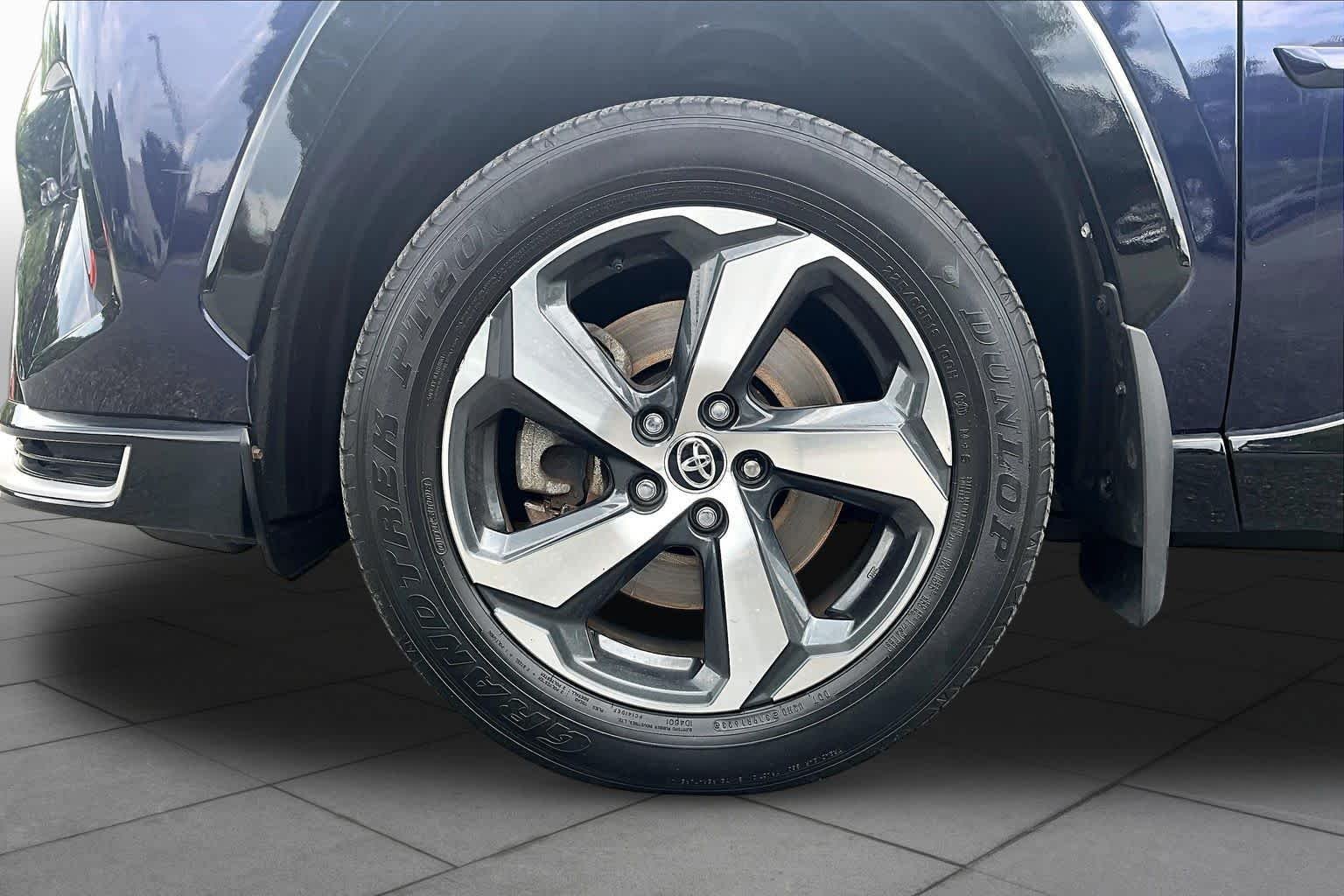 Used 2023 Blueprint Toyota SE image 11
