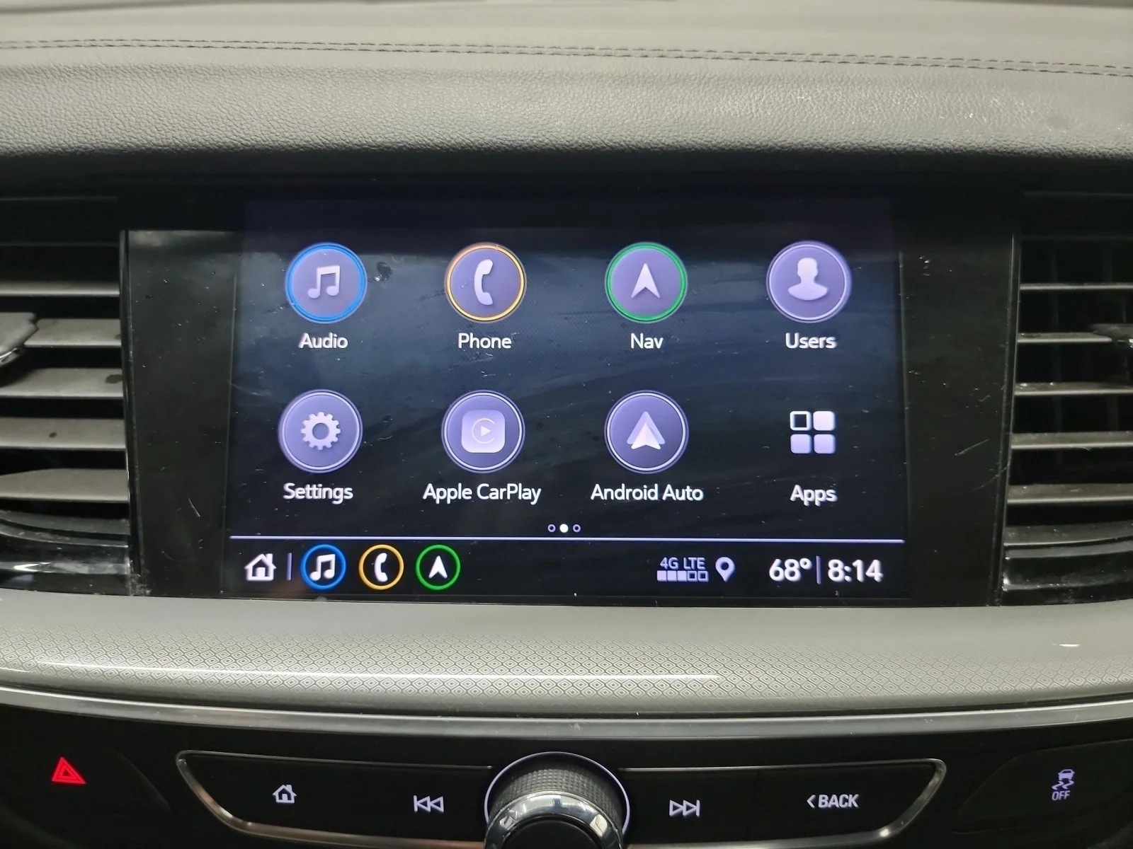 Used 2019 White Frost Tricoat Buick Preferred image 21