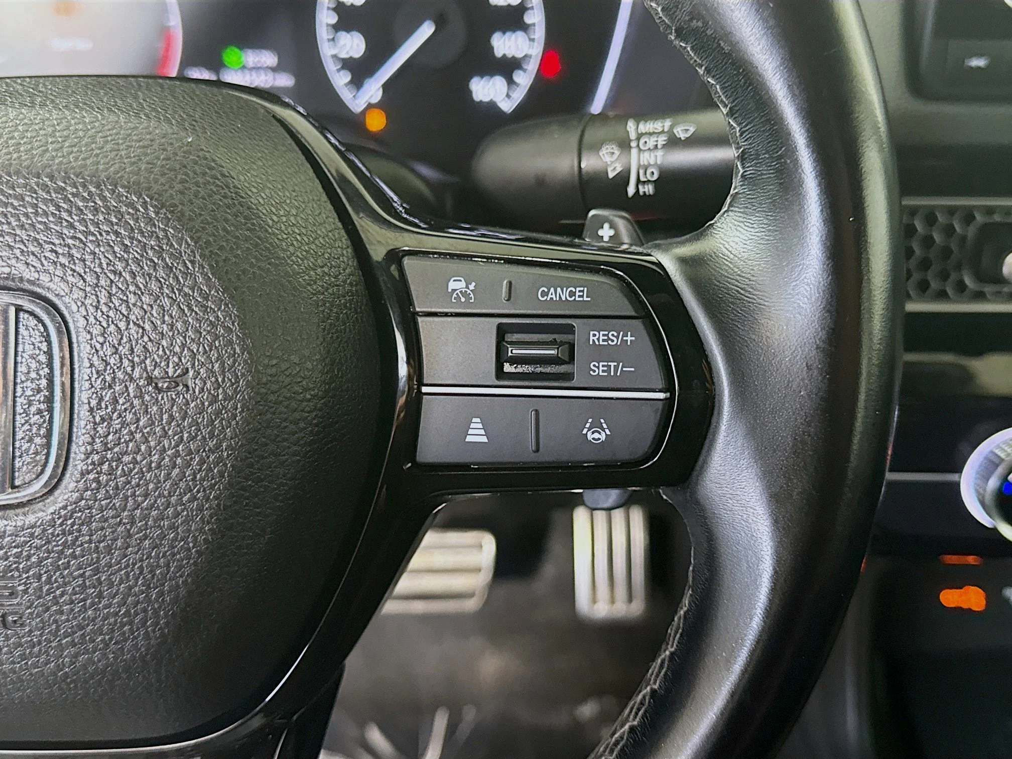 Used 2022 Lunar Silver Metallic Honda Sport image 11