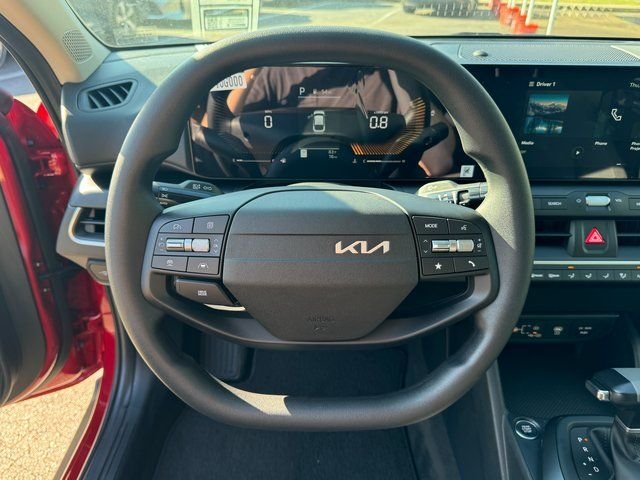 New 2025 Currant Red Kia LXS image 26