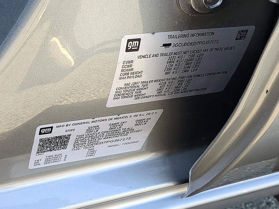 Used 2023 Sterling Gray Metallic Chevrolet LT image 37