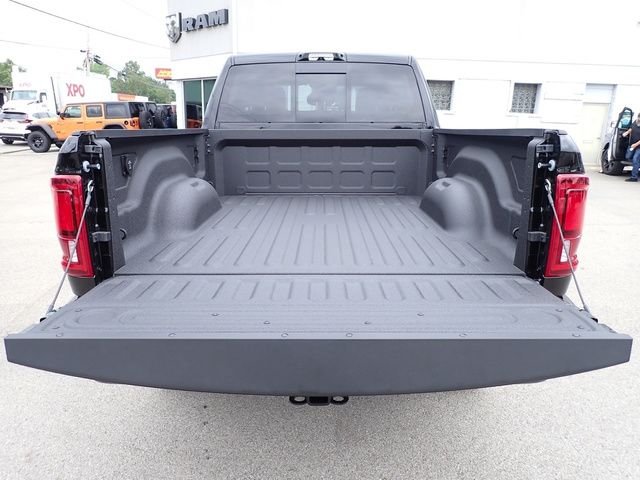 New 2026 Diamond Black Crystal Pearlcoat RAM Big Horn image 7