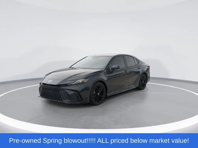 Used 2025 Gray Toyota SE image 4