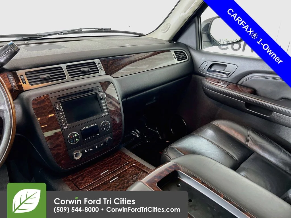 Used 2007 Black GMC Denali image 29