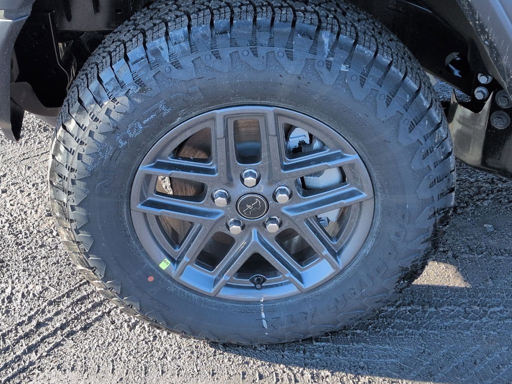 View vehicle photo 6