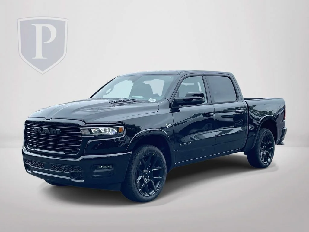 New 2026 Diamond Black Crystal Pearl-Coat Exterior Paint RAM Laramie image 4