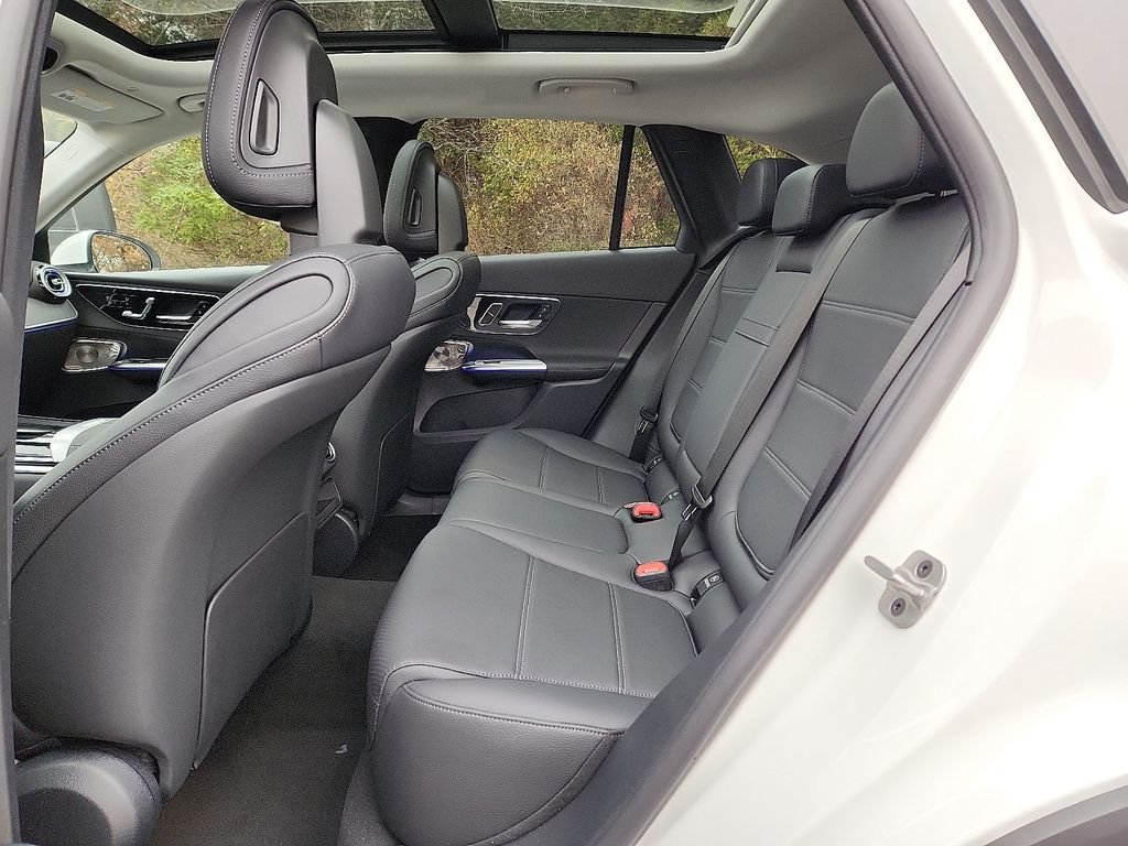 2026 Mercedes-Benz GLC Base - Photo 6