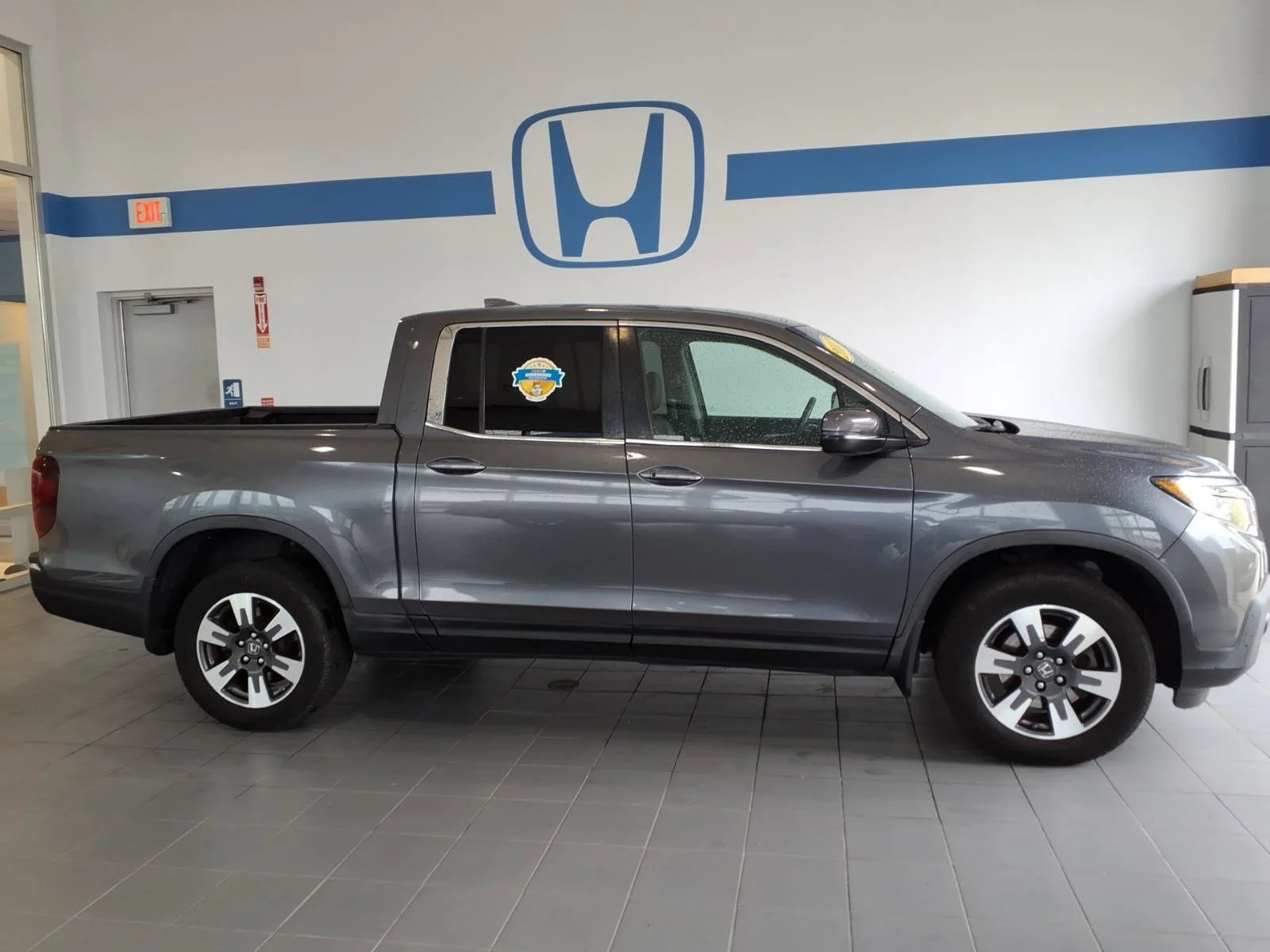 Used 2017 Modern Steel Honda RTL image 5