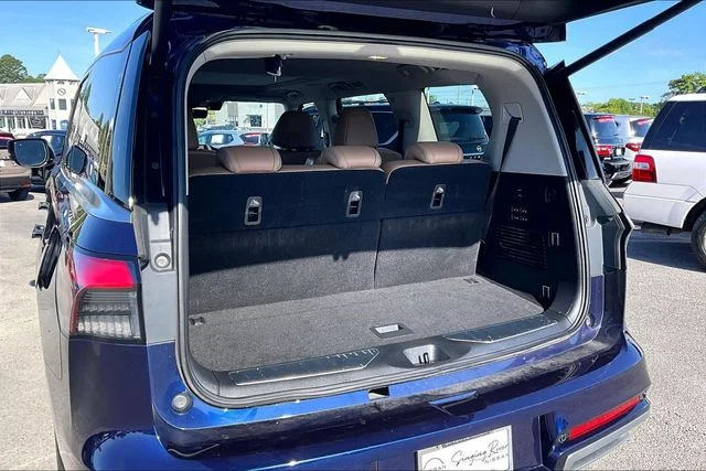 Used 2025 Blue INFINITI SENSORY image 35