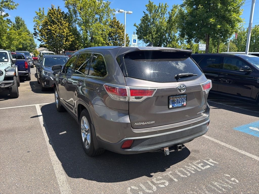 Used 2014 Predawn Gray Mica Toyota Limited Platinum V6 image 6