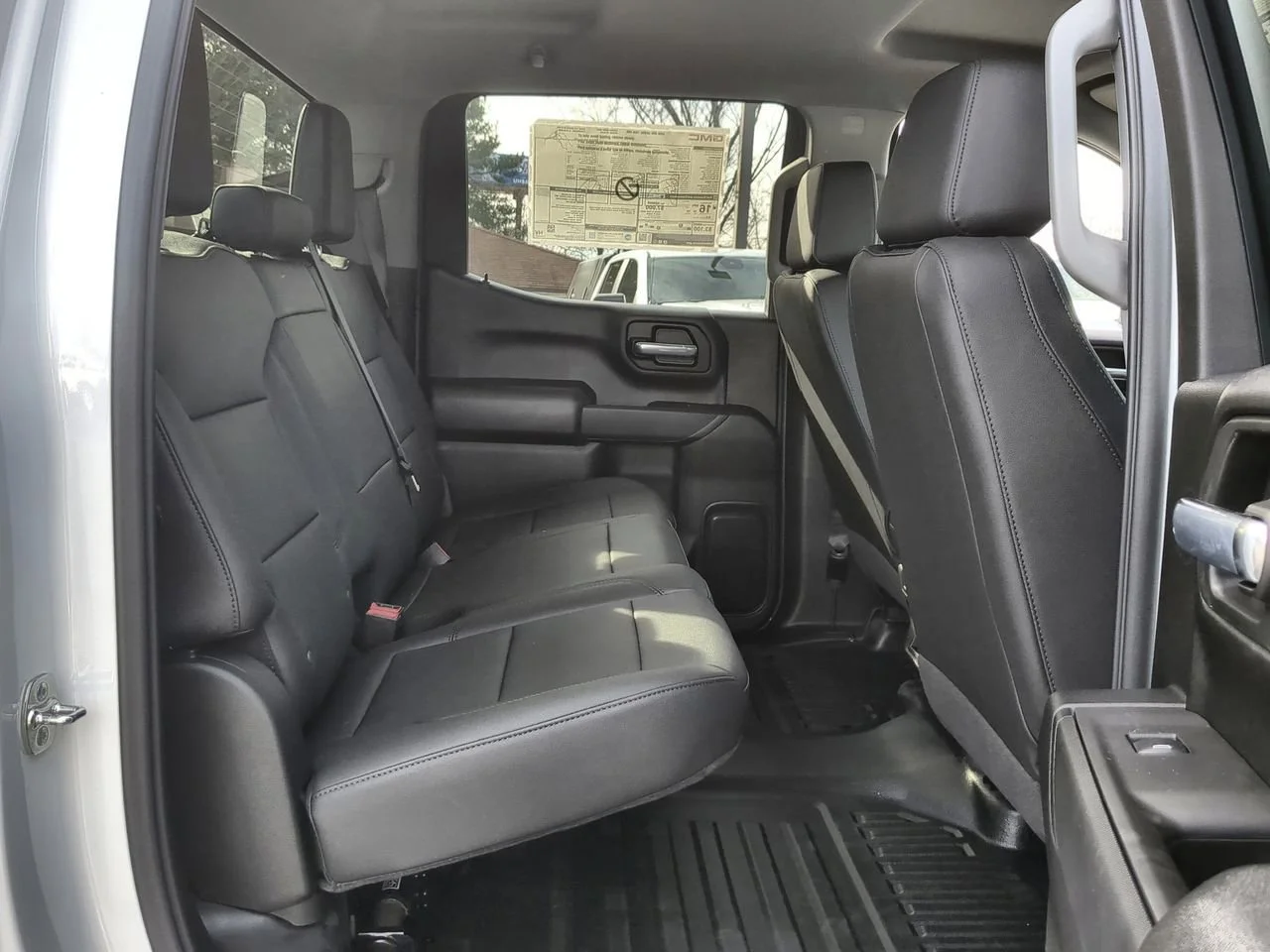 New 2026 Summit White GMC Pro image 25