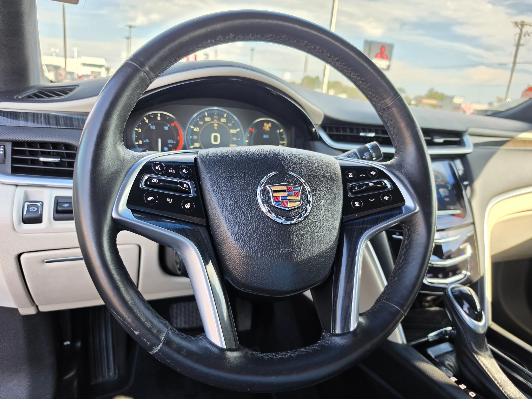 Used 2015 Black Diamond Tricoat Cadillac Platinum image 10