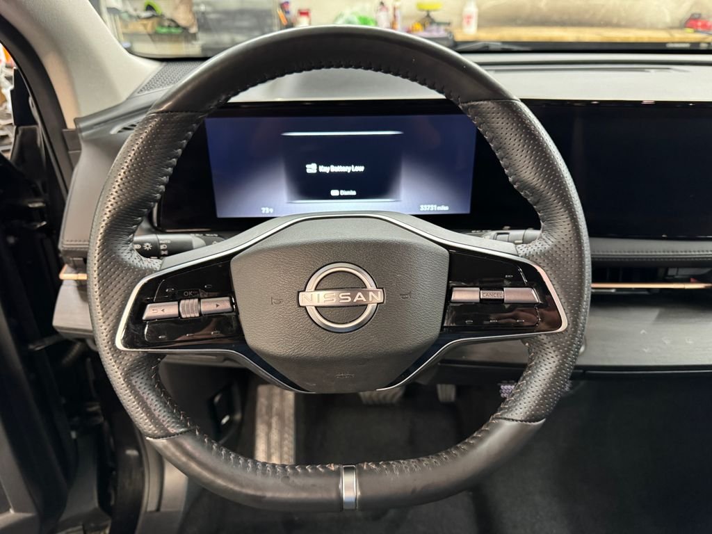 Used 2023 Black Diamond Pearl Nissan ENGAGE image 18