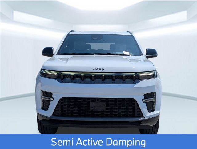 New 2026 Bright White Clear-Coat Exterior Paint Jeep Limited Reserve image 11