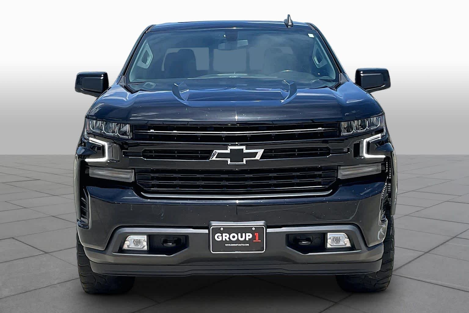 Used 2021 Black Chevrolet RST image 3