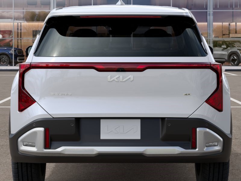 New 2027 Snow White Pearl Kia LX image 13