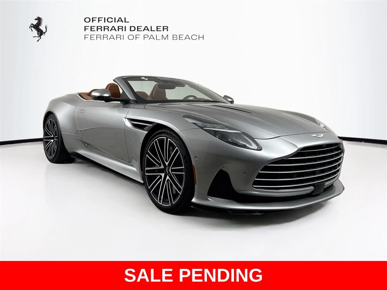 2024 Aston Martin DB12 Volante's photo