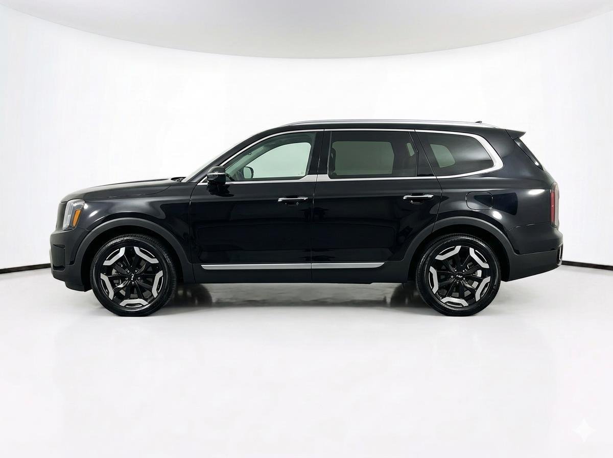 Used 2025 Ebony Black Kia S image 2