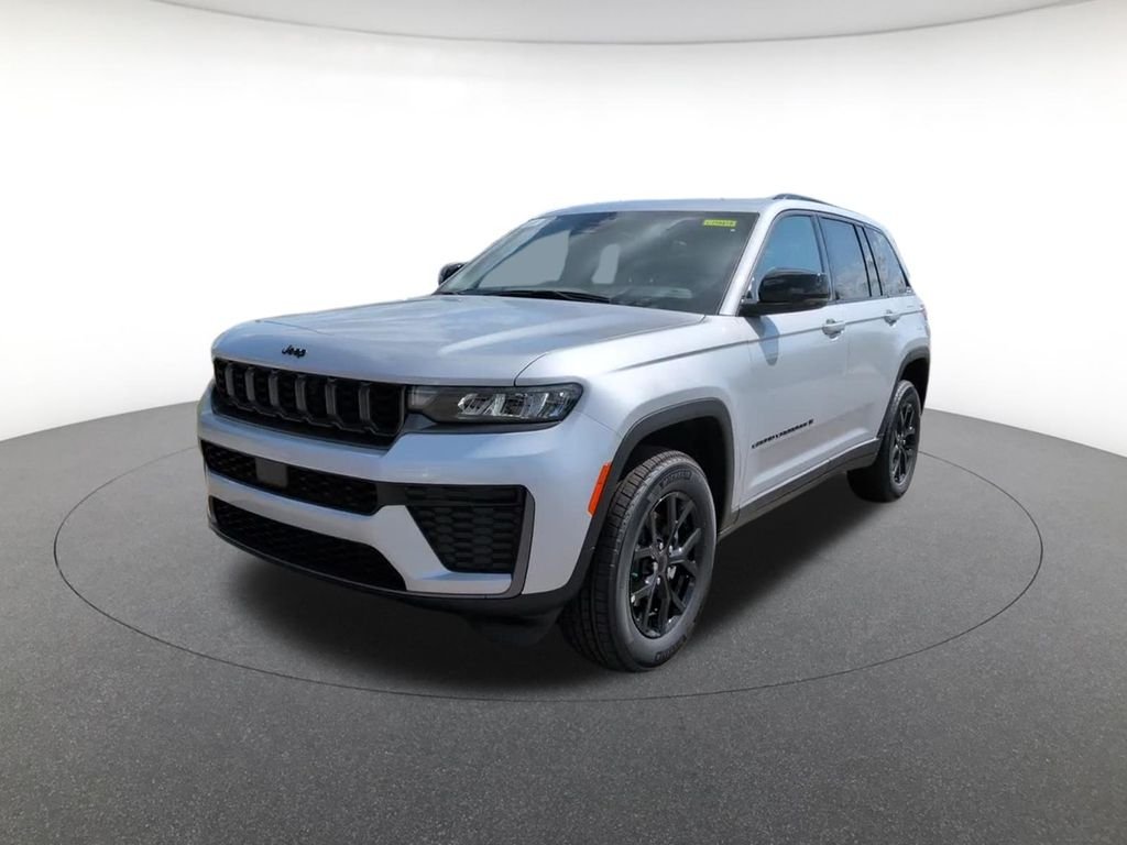 New 2026 Silver Zynith Exterior Paint Jeep Laredo image 12
