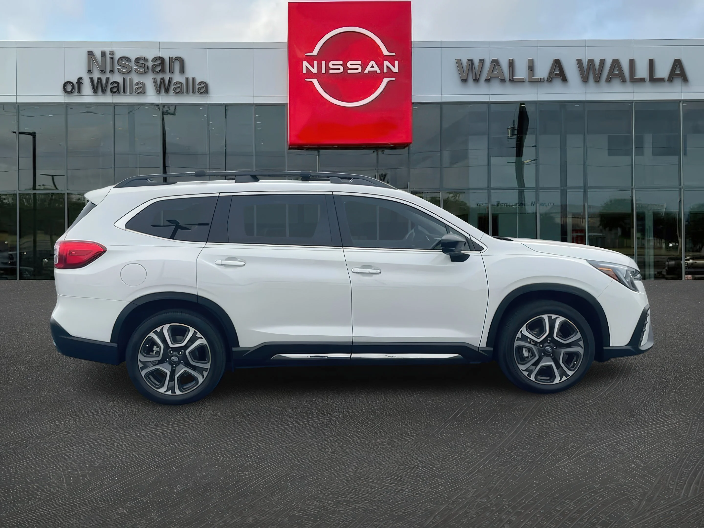 2025 Subaru Ascent Touring - Photo 8