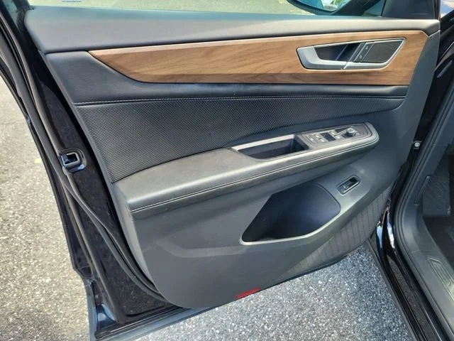 2024 Volkswagen Atlas SE w/Tech - Photo 24
