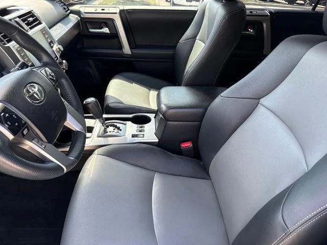 Certified Used 2020 ICE CAP Toyota SR5 Premium image 11