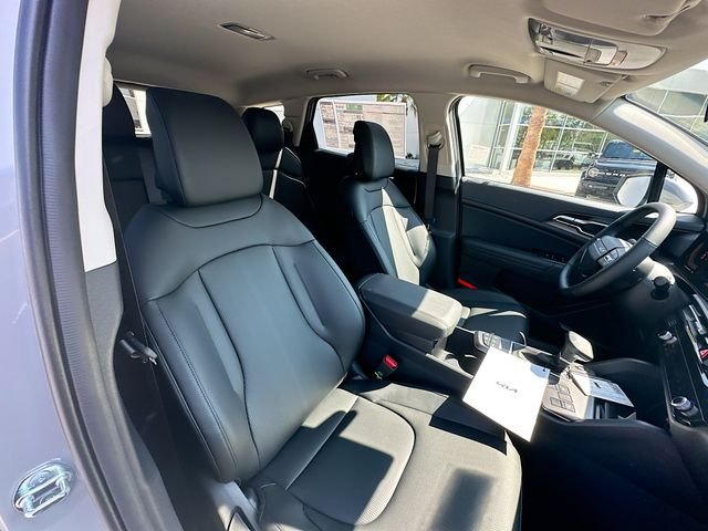 New 2026 Wolf Gray Kia EX image 27